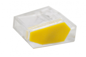 Зажим разветвительный втычной четырехгнездовой прозрачный с желтой вставкой макс.сечение 2,5  кв.мм 24 А (1 пакет/50 шт.)